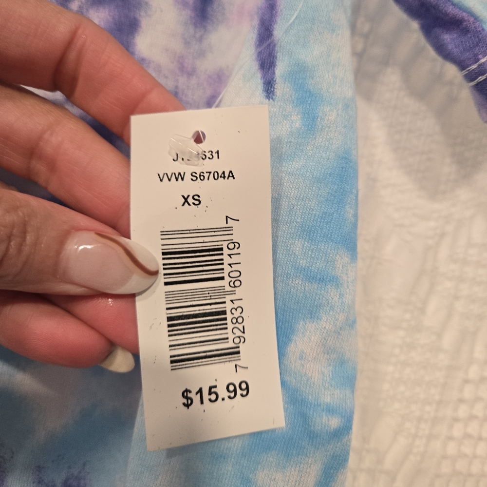 NWT Disney Stitch Tie-Dye Crop Top - Picture 4 of 6